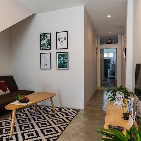 Willa New Granny Cozy House Georgetown 2-6Pax Zewnętrze zdjęcie